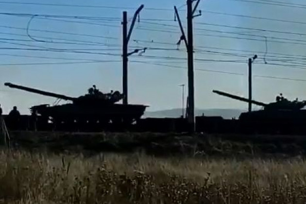 Có thể quân đội Ukraine có thể thực hiện một số cuộc phản công trên toàn mặt trận nhằm làm suy yếu các cuộc tấn công của lực lượng dân quân DPR, nhưng hiệu quả gây bất ngờ sẽ không còn nữa”, chuyên gia quân sự Nga nhấn mạnh. 