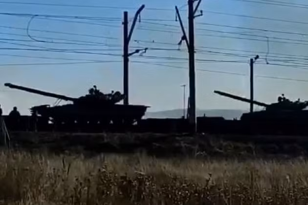 Có thể quân đội Ukraine có thể thực hiện một số cuộc phản công trên toàn mặt trận nhằm làm suy yếu các cuộc tấn công của lực lượng dân quân DPR, nhưng hiệu quả gây bất ngờ sẽ không còn nữa”, chuyên gia quân sự Nga nhấn mạnh. 