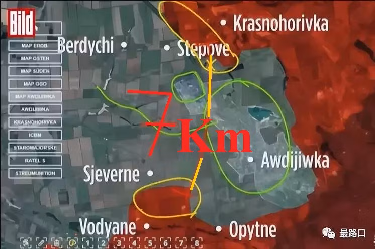 Cái gọi là “dây rốn” nối Avdiivka với khu vực phía tây do quân đội Ukraine kiểm soát rộng khoảng 7 km. Nhà quan sát quân sự Bild Julian Röpke đã nói về điều này. Theo ông, quân Nga hiện đang tiến từ phía bắc và tây nam Vodyanoye, thắt chặt “thòng lọng Avdeevka”.