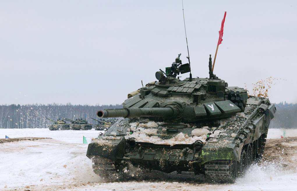 Xe tăng T-72B3 là phiên bản nâng cấp hiện đại từ xe tăng T-72 của Liên Xô, nó đã có nhiều cải tiến kỹ thuật và nâng cao tính năng. Chẳng hạn như hệ thống điều khiển hỏa lực của xe tăng T-72B3 đã được nâng cấp và trang bị hệ thống kính ngắm Sosna-U thế hệ 3.