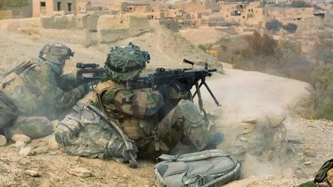 Đối với Pháp, kết luận của RAND rất đáng lo ngại. "Pháp có Quân đội tốt nhất EU, nhưng trong vài thập kỷ qua, Pháp cũng có xu hướng hy sinh quốc phòng để đáp ứng nhu cầu của nhà nước phúc lợi", chuyên gia quân sự Pierre Servan nói với tờ báo. 