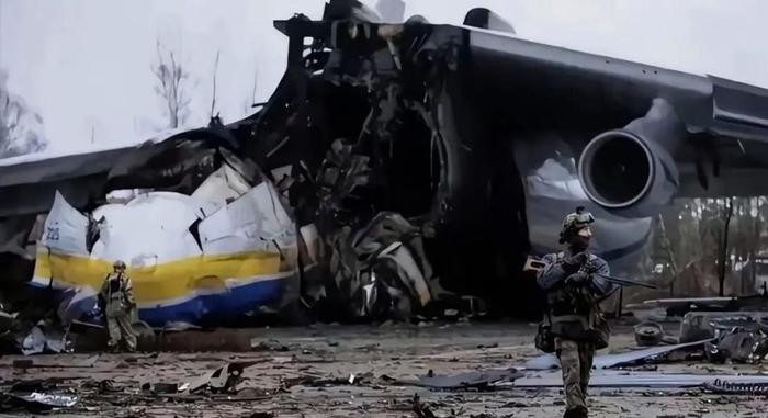 Từ các trận tấn công và phòng thủ ở sân bay Antonov cho đến các trận phản công Izyum và Kherson vào năm 2022, không khó nhận thấy Quân đội Ukraine rất giỏi nắm bắt cơ hội chiến đấu và rất dám tập trung lực lượng đánh những trận lớn, đặc biệt là trận phản công Izyum và cuộc tấn công chớp nhoáng ở Kharkov, có thể đáng được ghi vào sách giáo khoa chiến thuật.