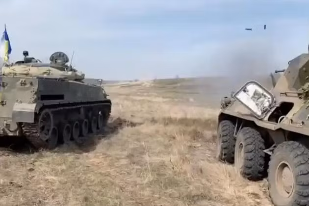 Theo thông tin từ quan chức chính quyền Kherson (thân Nga) Stremusov cho biết, vào ngày 25/10, quân Nga tại Kherson đã đẩy lùi cuộc tấn công của quân đội Ukraine, khi cố gắng chọc thủng tuyến phòng thủ gần làng Brod ở Davydov, tiêu diệt nhiều sinh lực và xe bọc thép của quân đội Ukraine; đẩy các đơn vị Ukraine về tuyến ban đầu. 