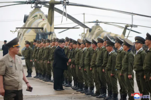 Vì tuyên bố của Tổng thống Putin không tiết lộ thông tin binh lính Triều Tiên có sớm rút khỏi Nga hay không, nên các nhà phân tích của cả Nga và phương Tây đang dự đoán về tương lai binh lính Triều Tiên, sau khi hoàn thành nhiệm vụ ở Kursk, liệu họ có ở lại Nga và có thể thực hiện những nhiệm vụ nào?