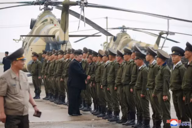 Vì tuyên bố của Tổng thống Putin không tiết lộ thông tin binh lính Triều Tiên có sớm rút khỏi Nga hay không, nên các nhà phân tích của cả Nga và phương Tây đang dự đoán về tương lai binh lính Triều Tiên, sau khi hoàn thành nhiệm vụ ở Kursk, liệu họ có ở lại Nga và có thể thực hiện những nhiệm vụ nào?