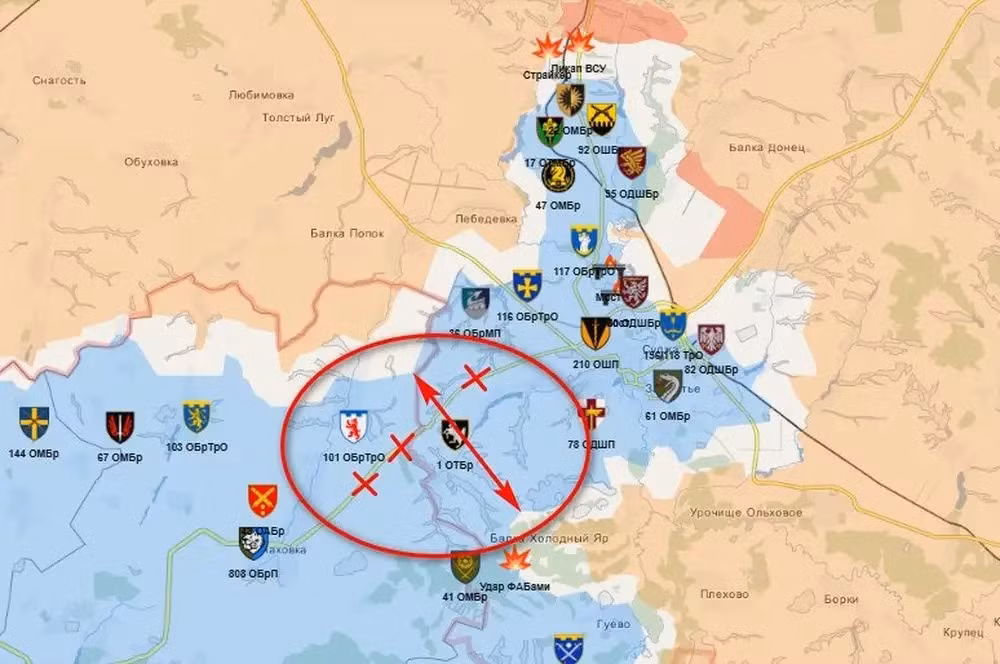 Như vậy lúc này, chiều rộng của lối vào đường biên giới Kursk-Sumy do AFU kiểm soát, còn chưa đầy 4 km và các đường tiếp tế của AFU vào Kursk, đều nằm trong phạm vi kiểm soát hỏa lực của RFAF. Các đoàn xe tiếp tế của Ukraine phải chấp nhận rủi ro để đi qua. 