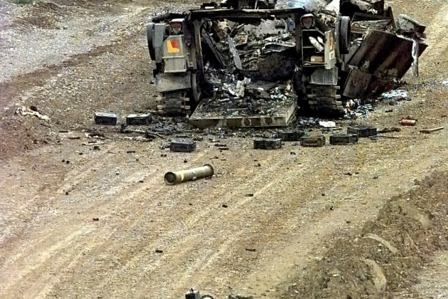 Tính đến đầu tháng 1/2023, đã có khoảng 400 xe bọc thép M113 đã được Mỹ và các nước phương Tây cung cấp Ukraine. Tuy nhiên với vỏ giáp bằng hợp kim nhôm, M113 đã thực sự không có khả năng bảo vệ trong một cuộc xung đột cường độ cao như ở chiến trường Ukraine. Và đến bây giờ, chúng còn bộc lộ thêm điểm yếu, khi không thể hoạt động ở vùng khí hậu quá lạnh.