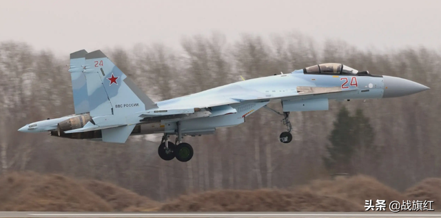 Theo các nhà phân tích, việc dùng Su-57 không kích Kiev, theo quan điểm chính trị – Kiev là thủ đô của Ukraine, không còn là một thành phố an toàn nữa. Và như vậy, liệu Su-57 có thể ném bom trực tiếp các mục tiêu quan trọng khác của Kiev? Làm nổ tung các mục tiêu quân sự của NATO?