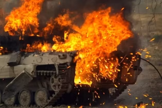 Theo trang Hindustan Times của Ấn Độ cho biết, t ên lửa chống tăng và UAV tự sát của Nga đã biến xe tăng Leopard 2 của Ukraine trở thành những “quả cầu lửa” ở vùng Zaporozhye, thuộc miền Nam Ukraine.