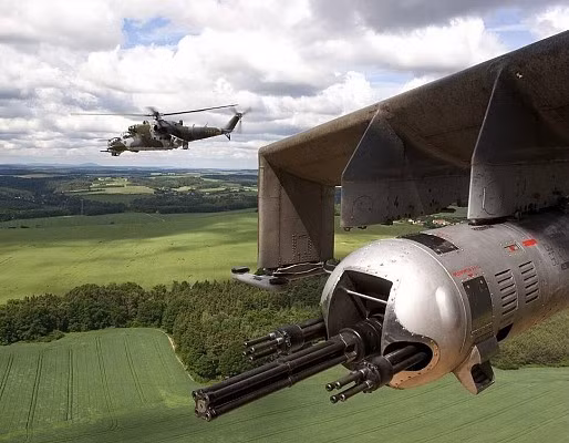 Tuy nhiên, tốc độ bắn nhanh như vậy đặt ra những thách thức, vì chỉ sau tám giây bắn liên tục (800 phát), thì nòng súng máy quá nóng và cần được làm mát. Để giải quyết vấn đề này, bộ truyền động đã giảm tốc độ bắn xuống 300 phát mỗi phút. Cơ quan Mash đã trình bày chi tiết về quá trình hiện đại hóa khẩu GShG-7.62 này.