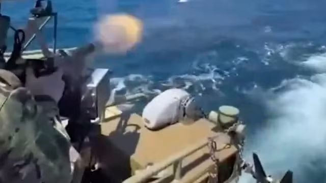 Trang tin ANNA News đưa tin, các kỹ sư Nga đang làm việc không mệt mỏi để tăng cường khả năng phòng thủ trước USV tự sát của Ukraine. Để đạt được điều này, họ đã hiện đại hóa súng máy hàng không GShG-7.62 thời Liên Xô. Phiên bản súng máy nâng cấp dự kiến sẽ được lắp đặt trên một số tàu chiến.