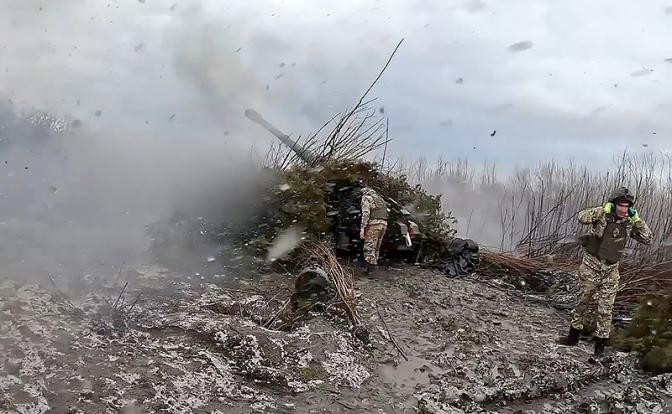 Sau khi để mất “Bãi săn của Sa hoàng”, vào ngày 20/1, quân Ukraine tập hợp lực lượng phản công tìm cách đẩy lùi quân Nga; tuy nhiên pháo binh Nga đã làm rất tốt nhiệm vụ, phá vỡ đợt tấn công đầu tiên mạnh mẽ nhất. Sau đó quân Ukraine chỉ có thể tổ chức các đợt phản công nhỏ trong cả ngày.