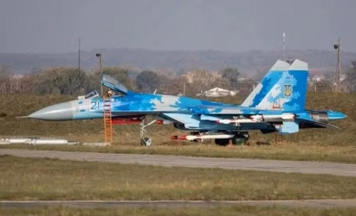 Military Observer cho biết, 3 máy bay chiến đấu “cuối cùng” của Không quân Ukraine đã bị Quân đội Nga tiêu diệt trong trận chiến ác liệt vào ngày 15/9. Điều này dường như cho thấy rằng, Quân đội Nga sẽ thành công hơn trên chiến trường trên không. Khi giành được lợi thế áp đảo, bầu trời dường như đã được Quân đội Nga kiểm soát hoàn toàn.