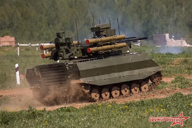 Về thiết kế thân xe, được Nga thiết kế để đối phó với chiến trường chống khủng bố và tác chiến đô thị; giáp xe chiến đấu không người lái Uran-9, có khả năng chống đạn bắn thẳng của vũ khí hạng nhẹ và mảnh đạn pháo, giúp bảo vệ các bộ phận bên trong xe; mang lại khả năng phòng vệ cơ bản.