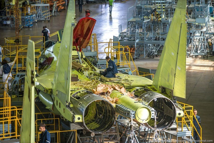 Nga làm gì để đối phó với việc Ukraine nhận chiến đấu cơ F-16? Nga lam gi de doi pho voi viec Ukraine nhan chien dau co F-16?