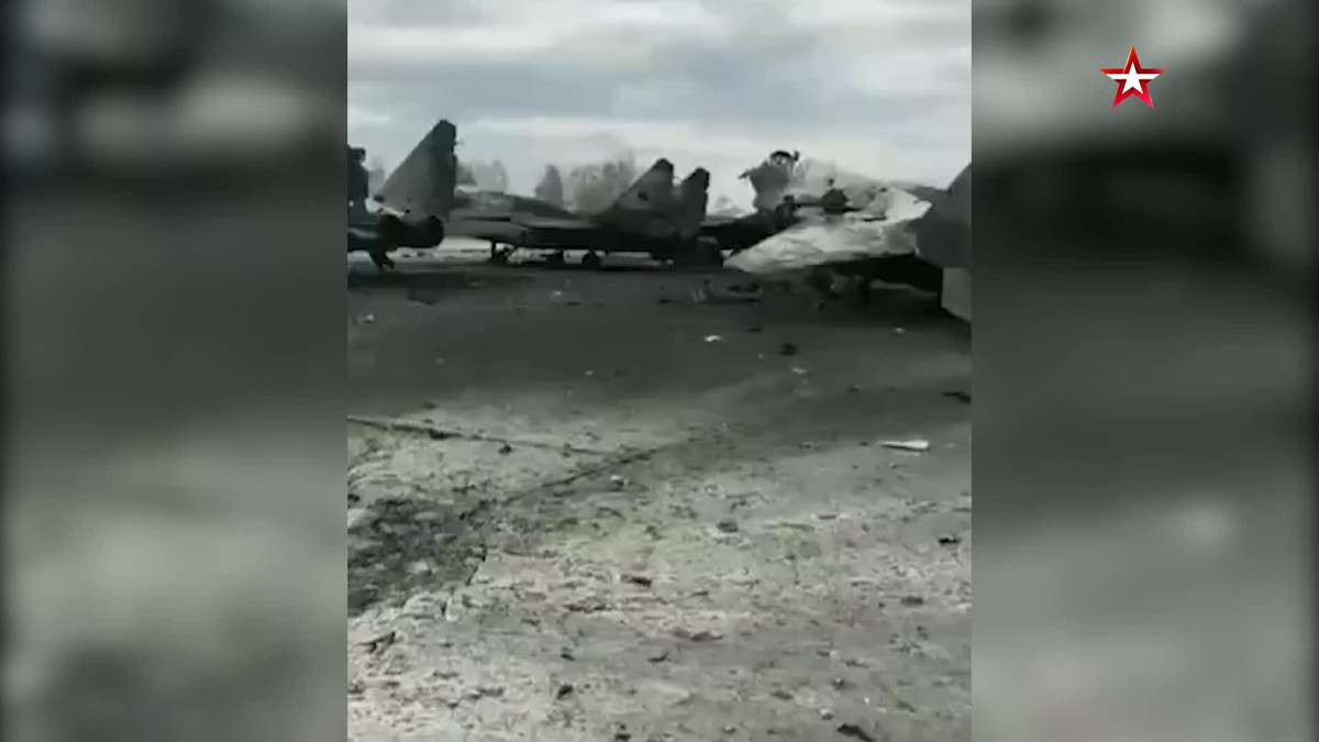 Tuyên bố này được đưa ra sau khi xuất hiện đoạn video cho thấy một cuộc tấn công bằng tên lửa hành trình của Nga, đã phá hủy một sân bay quân sự và nhiều máy bay chiến đấu MiG-29 của Ukraine.