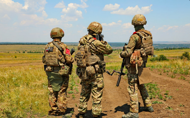 Nga đã sử dụng những đơn vị nào, dùng vũ khí gì ở Ukraine? - Hình 7 Nga da su dung nhung don vi nao, dung vu khi gi o Ukraine?-Hinh-7