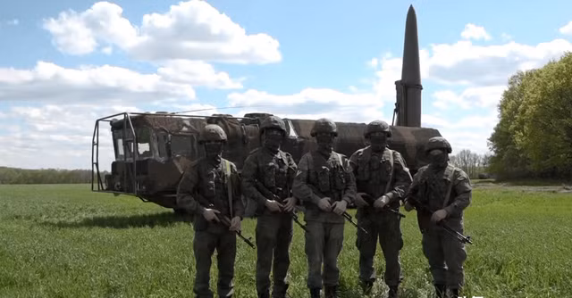 Nga đã sử dụng những đơn vị nào, dùng vũ khí gì ở Ukraine? Nga da su dung nhung don vi nao, dung vu khi gi o Ukraine?