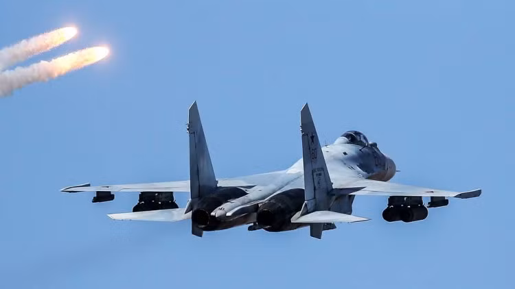 Sau khi phóng tên lửa, Su-30 thoát khỏi khu vực tấn công và thực hiện động tác cơ động mạnh, đổi hướng bay và tên lửa tự động bay đến mục tiêu mà không phụ thuộc vào khoảng cách của máy bay chiến đấu hay khả năng cơ động của nó. Như thế sẽ bảo đảm an toàn cho máy bay và phi công trước hỏa lực phòng không mặt đất của Ukraine.