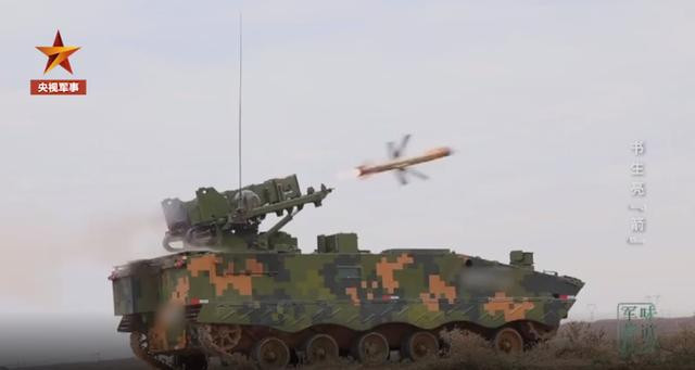 Theo phân tích của giới quân sự, nếu PLA sử dụng các tên lửa HJ-10 để tham chiến, thì các xe tăng M1A2 Abrams cũng không phải là đối thủ thực sự. Ngoài ra, nên nhớ rằng Bắc Kinh đang sở hữu trong tay rất nhiều loại tên lửa chống tăng hiện đại, và HJ-10 chỉ là một trong số đó. Nguồn ảnh: Sina.