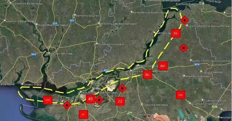 Nói như vậy, có nghĩa là quân đội Nga hiện tại đang thực sự sắp xếp một “ván cờ lớn” ở khu vực; bề ngoài thì tuyên bố di tản khỏi Kherson, nhưng thực tế vẫn giữ lại quân hạng nặng ở đây và bố trí quân hạng nặng ở phía bờ bên kia của sông Dnepr.