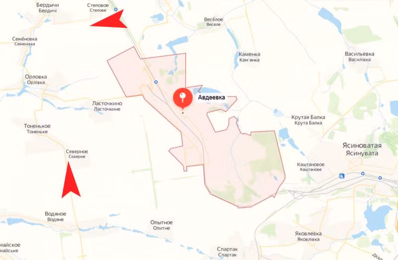 Theo hướng sườn phía bắc của Avadivka, Quân đội Ukraine dựa vào các làng ở sườn phía bắc của Avadivka như Krasnohorivka, Vasylivka, Kam'yanka và các làng khác đã xây dựng một tuyến phòng thủ liên hoàn, dọc theo đường cao tốc H20 và Quân đội Nga sẽ không thể phá vỡ nó trong một thời gian dài. 