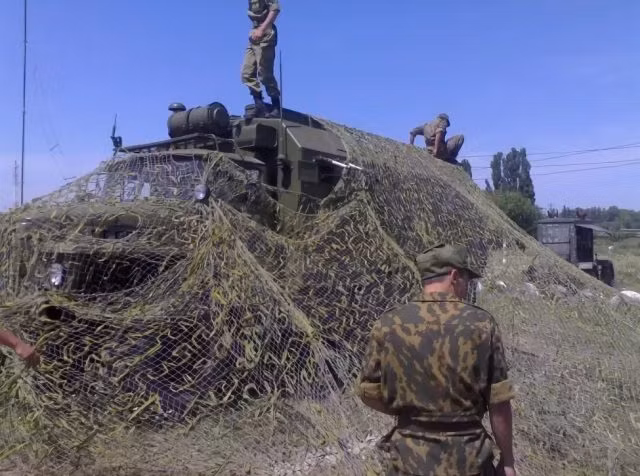 Và nếu Quân đội Nga sử dụng Chameleon trên quy mô lớn, các nước NATO sẽ phải chi tiêu quân sự nhiều hơn cho công nghệ AI và hệ thống xử lý dữ liệu lớn cho UAV và hệ thống mặt đất của chúng, cho máy bay trực thăng hoặc thiết bị xe bọc thép, mà những thứ đó đều đắt hơn việc sử dụng Chameleon; chuyên gia Fedutinov kết luận. Nguồn ảnh: Pinterest. 