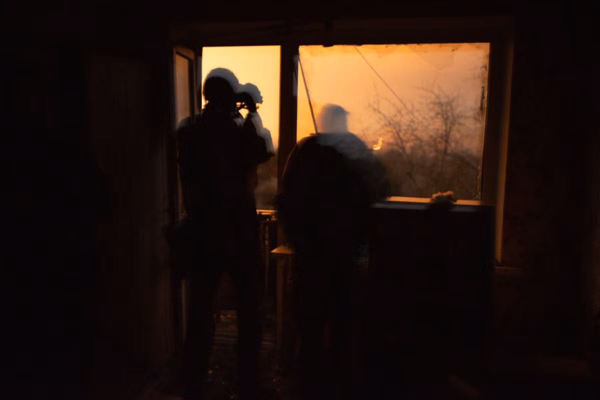 Kết quả là Tiểu đoàn tân binh mới thay thế Lữ đoàn 93 được 20 giờ, chưa có kinh nghiệm đã phải hứng thương vong trong trận pháo kích kinh hoàng của quân Nga.