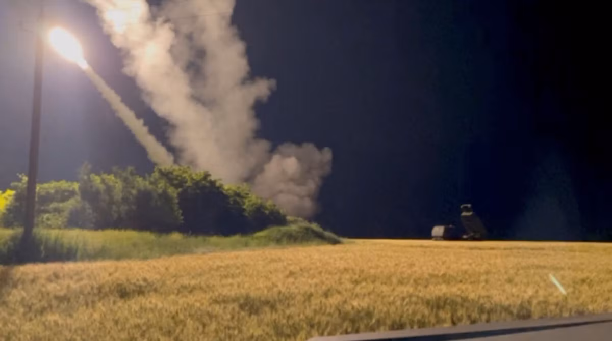 Việc Quân đội Nga thực hiện đánh chặn thành công tên lửa HIMARS, đã phá vỡ huyền thoại rằng, đạn pháo không phải là không thể ngăn cản; nhưng nếu Quân đội Ukraine bắn hàng chục, thậm chí hàng trăm quả đạn HIMARS, người ta ước tính rằng hệ thống phòng không Nga sẽ lại "bắn nhầm".