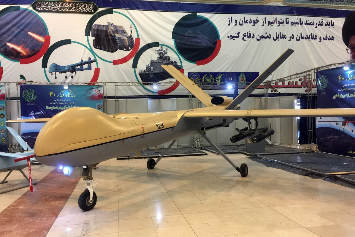 Còn theo thông tin mới nhất từ trang Sina của Trung Quốc, lô UAV đầu tiên mà Iran xuất khẩu sang Nga đã đến Moscow. Rất có thể những chiếc UAV này sẽ xuất hiện ở khu vực Donbass trong chiến dịch mùa thu, và khi đó chiến trường Ukraine, trở thành nơi giao tranh giữa vũ khí Mỹ và Iran.