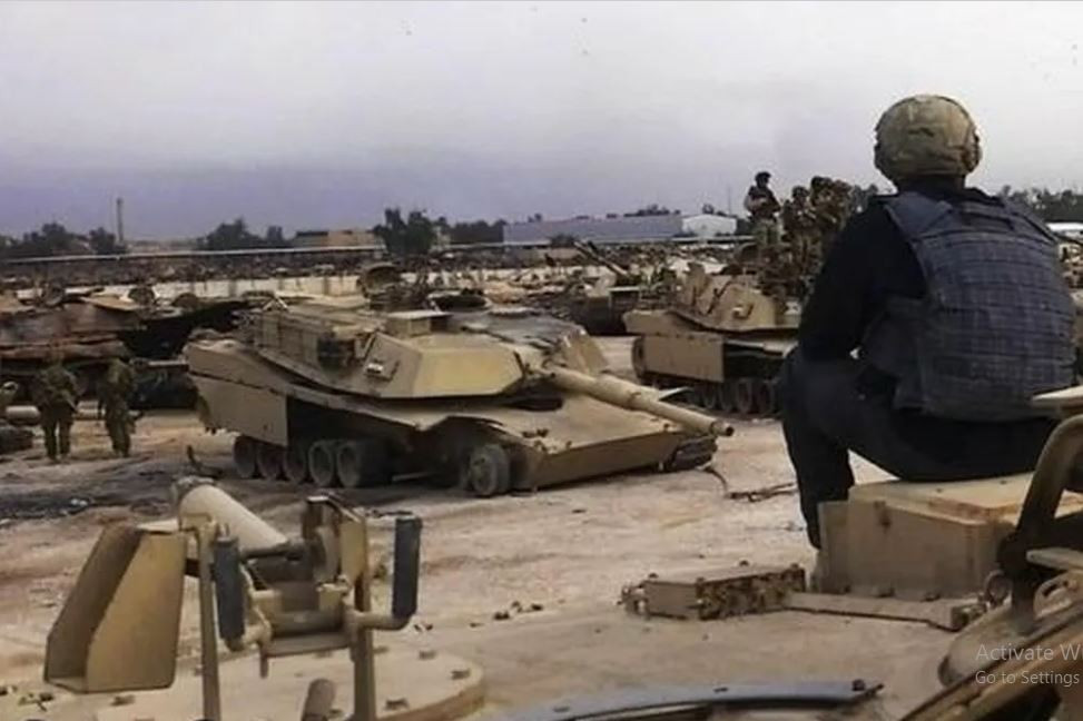 Phiên bản MBT Abrams viện trợ cho Ukraine sẽ do nhà thầu tư nhân cung cấp và là phiên bản M1A2 SEP tương tự như loại xuất khẩu cho Iraq. Chúng ta đã chứng kiến cả sư đoàn tăng M1A2 SEP của Iraq đã phải “bất lực” như thế nào trước hỏa lực chống tăng của lực lượng IS. Sau đó Iraq phải nhập T-90S của Nga để thay thế. 