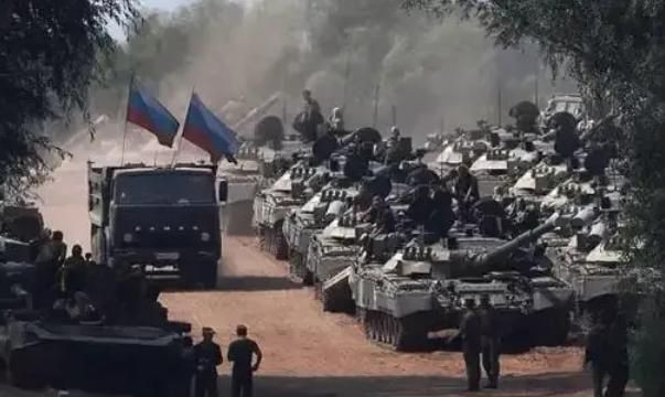 Mãi cho đến khi quân đội Ukraine tiến sâu được 30 km, quân đội Nga mới “tỉnh ngủ” và có những phản ứng khi cuối cùng họ cũng tập hợp các đơn vị không quân, pháo binh, lính dù và tên lửa để cùng ngăn chặn. 