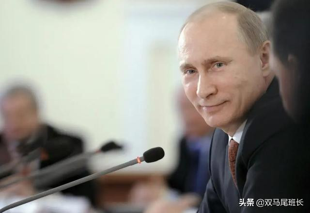 Vào ngày 6/5, quân đội Nga đã cố gắng một lần nữa để phá vỡ sự kháng cự của Ukraine tại Nhà máy thép Azovstal ở Mariupol, để cho phép Tổng thống Nga Vladimir Putin tuyên bố thành công trên chiến trường, tại cuộc diễu hành quân sự ở Moscow vào ngày 9/5’; hết lời dẫn.