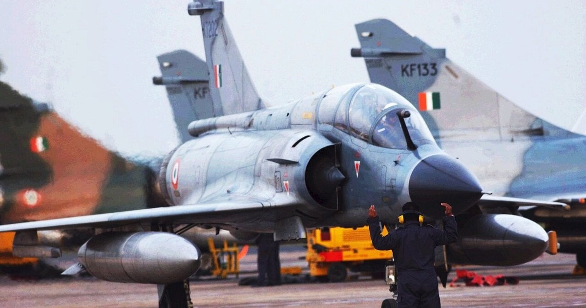 Đây không phải là vấn đề mới mẻ, bởi từ tháng 9/2023 đã có thông tin về việc Kiev nêu ra yêu cầu cung cấp máy bay chiến đấu với Paris, nhưng khi đó mới được đề cập một cách mơ hồ, chưa rõ số lượng, cũng chưa rõ là máy bay Rafale hay Mirage.