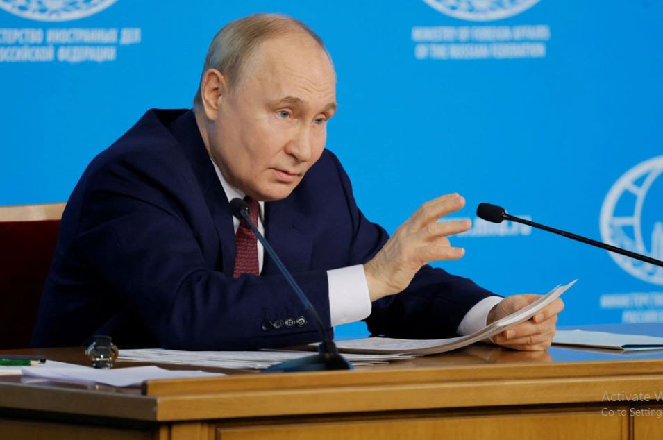 Ông Putin cho rằng, "Khi Nga gặp phải những mối đe dọa và thách thức mới ngày càng tăng, việc nghiên cứu và phát triển những loại vũ khí như vậy là rất quan trọng đối với an ninh của nước Nga”.