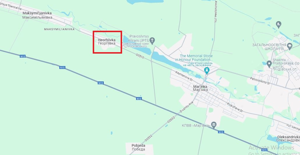 Ở chiến trường Marinka, Quân đội Nga tiếp tục sử dụng pháo binh tấn công trên toàn tuyến phòng thủ của quân Ukraine ở Georgivka. Ngoài ra, quân Nga còn sử dụng không quân thả bom lượn, bộ binh cũng tổ chức tấn công dọc hai bên bờ sông Osikowa dưới sự yểm trợ của xe bọc thép và xe tăng.