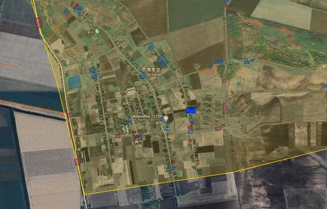 Ở phía nam làng Robodine, các Trung đoàn bộ binh cơ giới 70, 201, 210, 1430 và Lữ đoàn thủy quân lục chiến 810 của Quân đội Nga đã sẵn sàng. Tất cả đều chờ lực lượng chủ lực của Quân đội Ukraine tiến vào “túi lửa”.