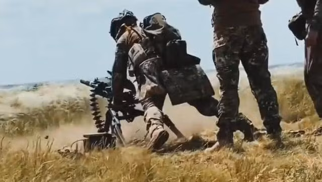 Tại làng Kopani, nằm ở bên sườn phía tây Robodine, thậm chí còn có lực lượng đặc biệt Akhmat-Oriental của lực lượng vệ binh Chechnya, có thể hỗ trợ lực lượng chủ lực của quân đội Nga bất cứ lúc nào.