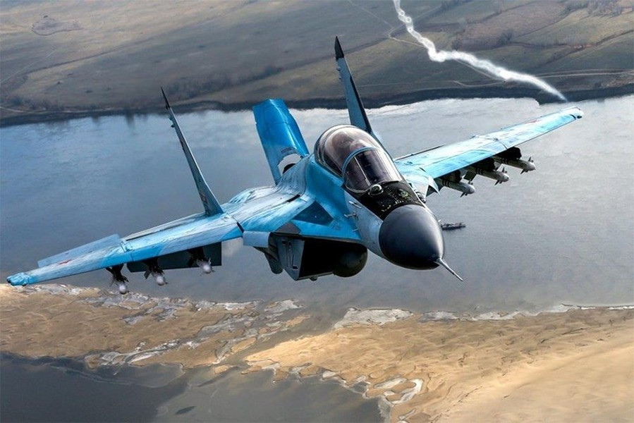 Ông Korotkov cũng chia sẻ rằng, các cuộc đàm phán đang được tiến hành với các khách hàng nước ngoài tiềm năng hiện đang quan tâm đến loại máy bay chiến đấu của Nga này. Tuy nhiên, quốc gia nào có thể trở thành "chủ sở hữu hạnh phúc" của những chiếc máy bay này trong tương lai, vẫn chưa được tiết lộ.