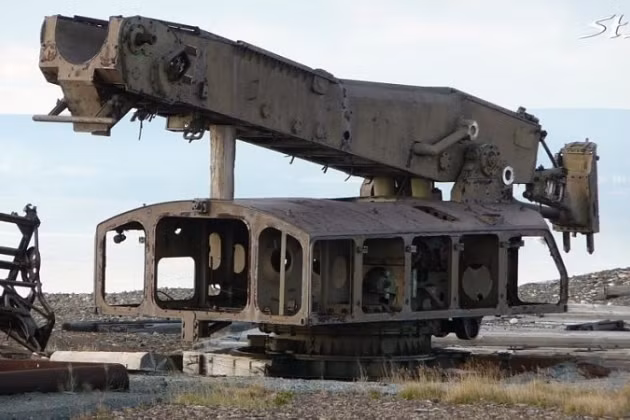 Trong hình ảnh vệ tinh được công bố, người xem có thể thấy các khu vực mà hệ thống phòng không S-200 của quân đội Syria bị tên lửa Israel phá hủy. Mặc dù thực tế là hình ảnh vệ tinh không có độ nét cao, nhưng thông tin về vấn đề này đã được một số nguồn xác nhận.