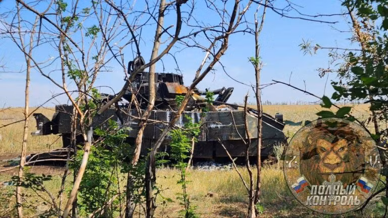 Việc Quân đội Ukraine rút khỏi các ngôi làng này đã trở thành chủ đề nóng trong vài ngày nay. Thông tin chính thức từ Bộ Quốc phòng Nga có nghĩa là các ngôi làng đã nằm trong tay quân Nga và các biện pháp chiến đấu phòng ngự đã được thực hiện. Tuy nhiên quân Ukraine vẫn còn có ý định phản công.