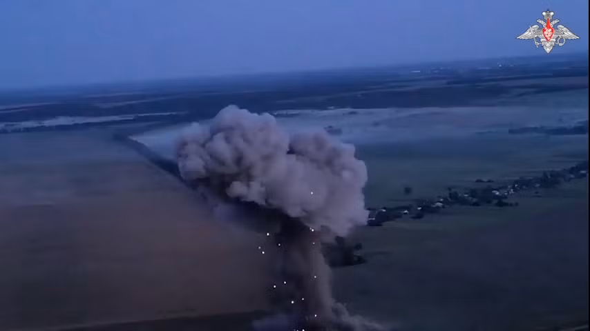 RFAF không chỉ vượt qua thành công rào cản tự nhiên, mà còn đẩy tiền tuyến đến một vị trí chỉ cách thành phố Kupyansk 4,5 km và ngăn chặn thành công các điểm tiếp tế của AFU, từ cách đó hàng chục km, bằng hỏa lực pháo binh và UAV FPV.