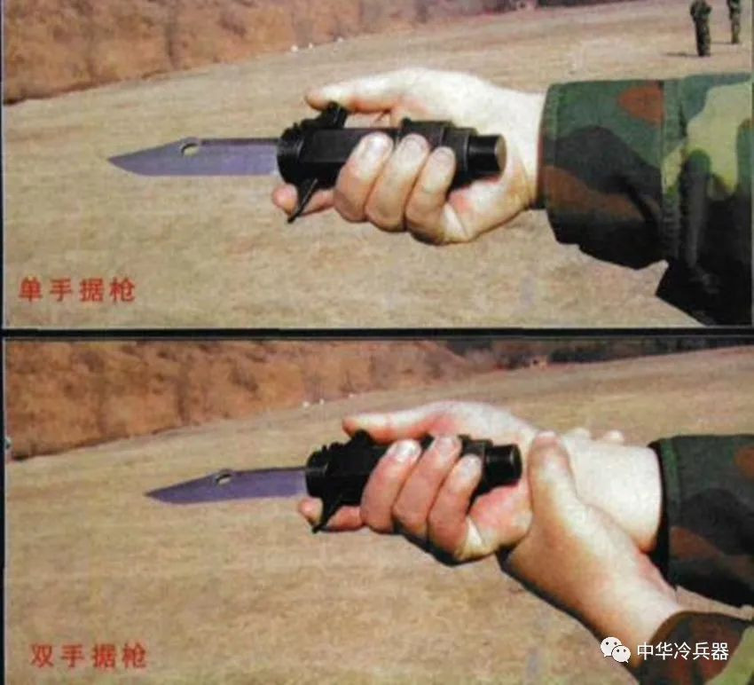 Những điểm cần lưu ý khi sử dụng súng - dao găm Kiểu 91; đầu tiên, người sử dụng cần phải cầm chặt súng bằng một tay hoặc hai tay. Khi cầm súng, cổ tay cần phải có tư thế vững chắc, để khử độ giật sinh ra sau khi bắn; không để tay về phía trước khi bắn, tránh bị thương. 