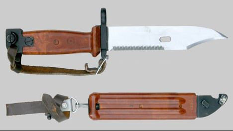 Hiện nay xu hướng chủ đạo của lưỡi lê thế giới cũng là loại dao găm đâm, đây cũng là một thay đổi lớn trong thiết kế lưỡi lê thế giới. Và hôm nay, giới thiệu với bạn đọc một loại dao găm đặc biệt hơn, đó là loại dao găm “2 trong 1”, vừa là dao găm, vừa là súng ngắn của lính dù và đặc nhiệm Trung Quốc.