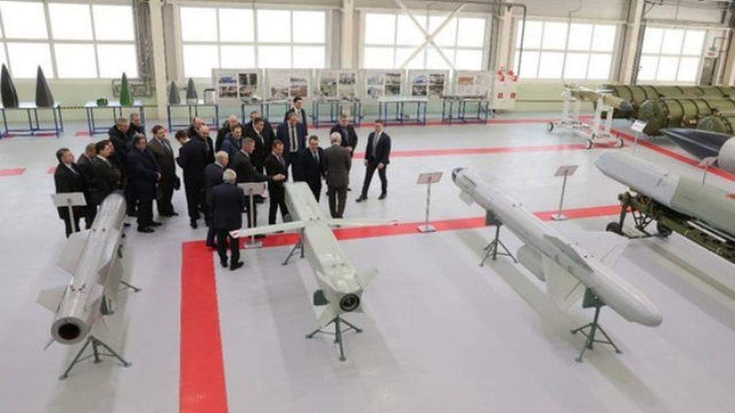 Theo Defense Express, cuộc tấn công thành công của tên lửa của Kh-69 vào Nhà máy nhiệt điện Trypillia mở ra cơ hội mới cho Không quân Nga trong tấn công các mục tiêu nằm sâu trong lãnh thổ Ukraine.