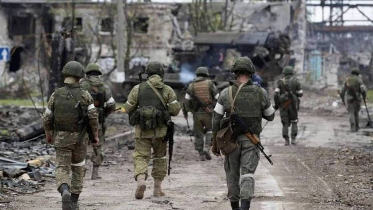 Mặt khác, AFU phải tăng cường nghiên cứu, phát triển và đầu tư vào công nghệ và vũ khí trang bị để nâng cao hiệu quả chiến đấu. Đồng thời, AFU cũng cần chú trọng vào việc huấn luyện và nâng cao tinh thần chiến đấu cho binh lính, để nâng cao bản lĩnh và tâm lý của họ. (nguồn ảnh Military Review, Ukrinform, TASS, Deep State).