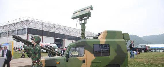 Hiện Quân đội Nga không có hệ thống phòng không chuyên dụng, để chống mục tiêu có tốc độ bay cực thấp như các UAV dân sự. Về nguyên tắc, pháo phòng không bắn nhanh và tên lửa phòng không vác vai (MANPAD) là vũ khí tốt nhất để tấn công UAV dân dụng. Hiện MANPAD được trang bị đến cấp trung đội của quân đội Nga.