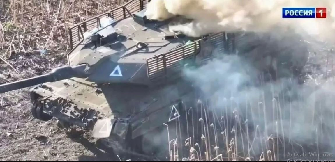 Trước đó, Tổng thống Putin đã “công khai hối hận”, vì đã ký “Thỏa thuận Minsk” với phương Tây vào năm 2015, điều này đã tạo cơ hội cho Ukraine cơ hội “củng cố lực lượng”. Kế hoạch mới của ông Trump thực chất vẫn là Thỏa thuận Minsk, nhưng ở quy mô lớn; mục đích vẫn là để Ukraine “phục hồi trở lại”. Tương lai sẽ khiêu khích Nga phát động chiến tranh. 