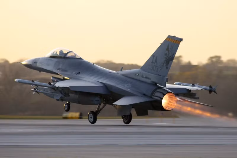 Theo tính toán, trên thực tế, chỉ 30-45% nhiên liệu đốt trong buồng đốt sau, thực sự có thể cung cấp thêm lực đẩy cho máy bay chiến đấu; phần còn lại bị lãng phí và thải ra môi trường. 