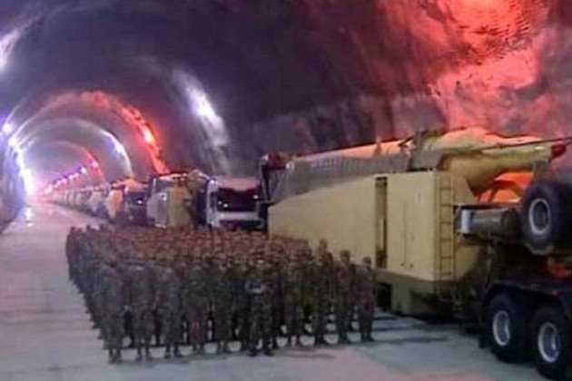 Trong bối cảnh Israel tuyên bố rằng, trong tương lai gần, nước này sẽ tiến hành các cuộc không kích tấn công vào lãnh thổ Iran, nhằm phá hủy các cơ sở hạt nhân, cũng như các kho chứa tên lửa đạn đạo tầm xa của Iran.